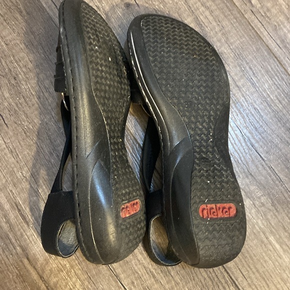 REIKERS Black “Vicki “ comfort sandals - Picture 2 of 2
